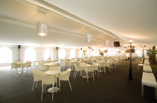 Design in verhuur tent